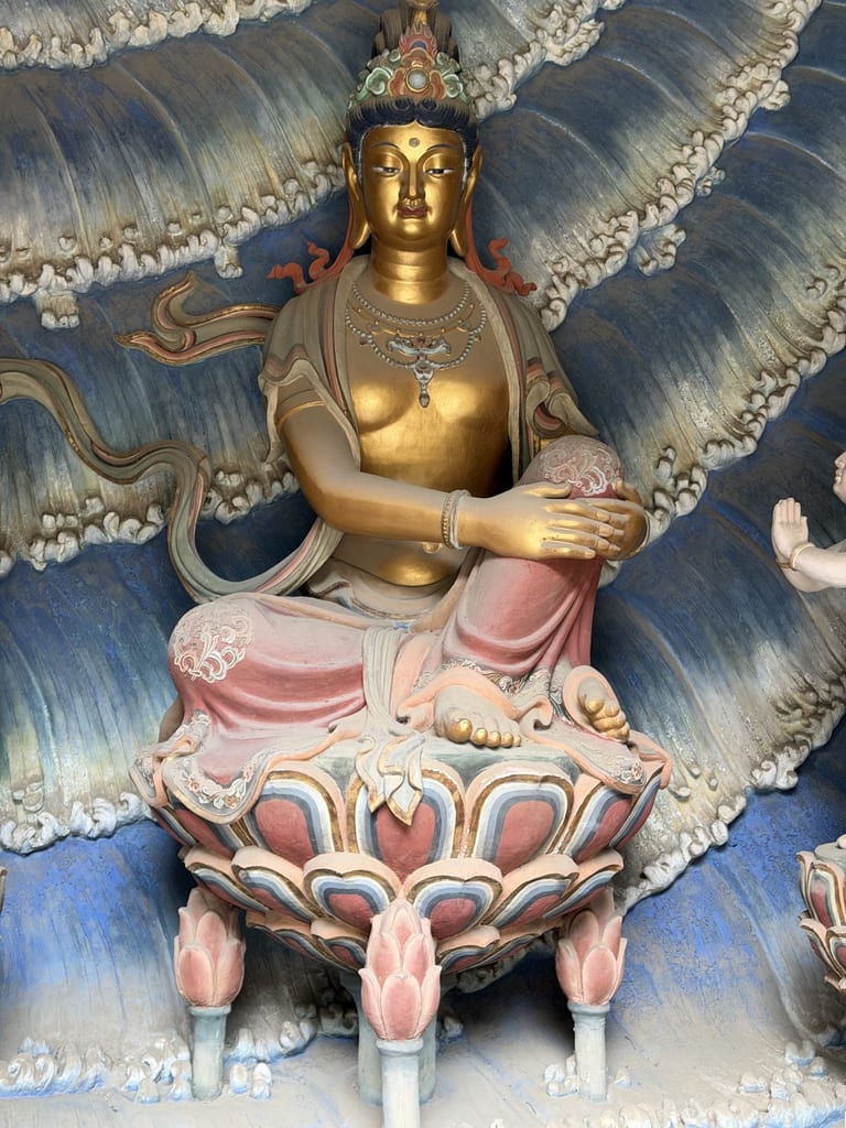 天龙山唐代石窟佛像